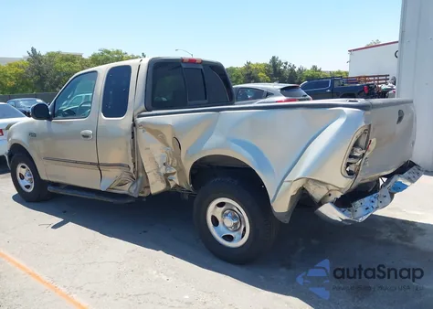 2000 Ford F-150 Work Series/Xl/Xlt from USA, damaged, VIN 1FTZX1722YKA22811